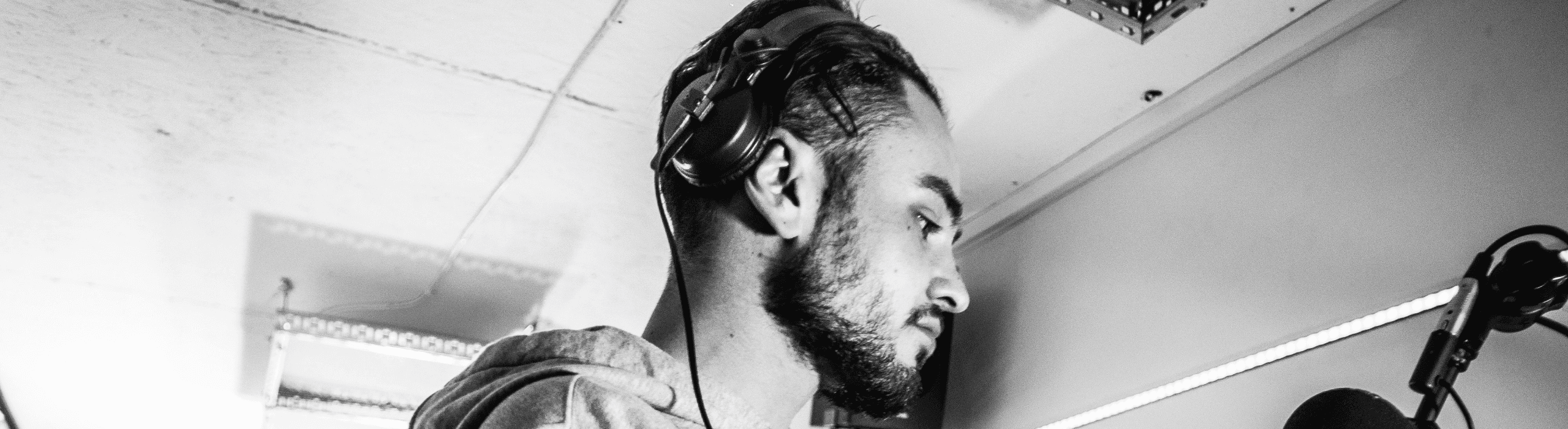 Cover image for Kirby T Christmas Special w/ many MCs